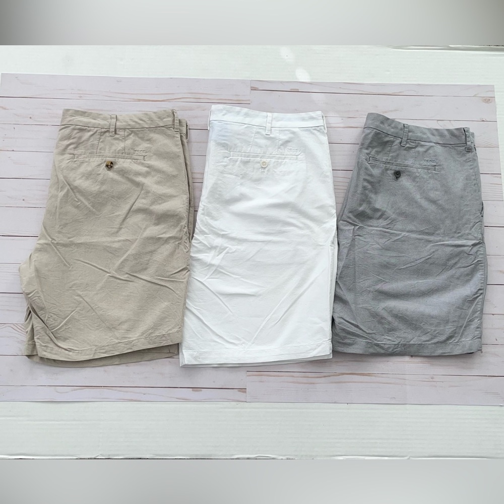Izod Mens Shorts Size 40